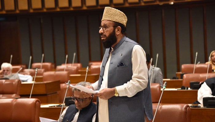 Federal Minister for Religious Affairs Sardar Muhammad Yousaf speaks during a Senate session on May 16, 2025. — Facebook@SMYousafofficial