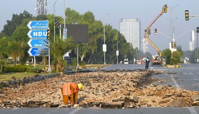 A view of the ongoing development project as heavy machinery is being used in Islamabad on November 6, 2024. — APP