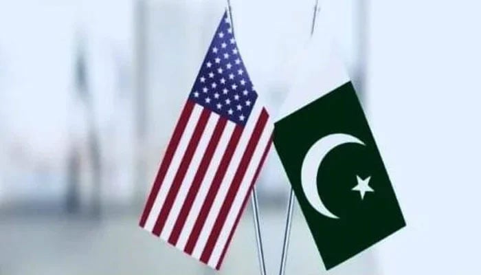 An image of the US and Pakistan flag. — APP/File